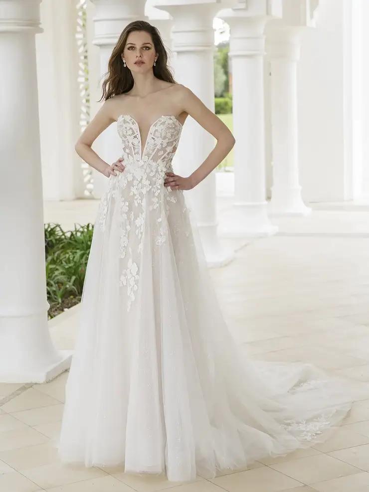 ENDED | Enzoani Bridal 2025 Collection Preview Event